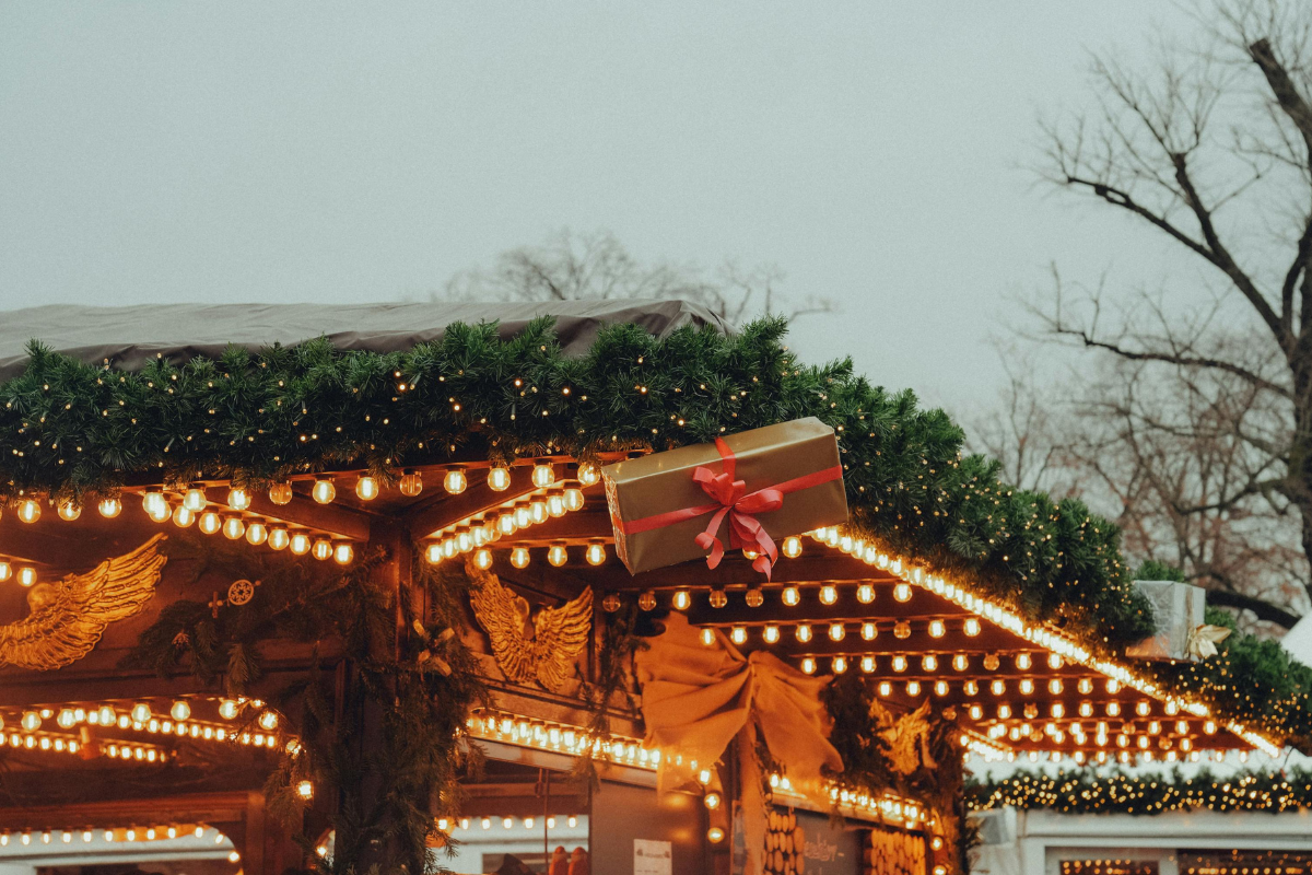 Town Hall Christmas Gift Market.